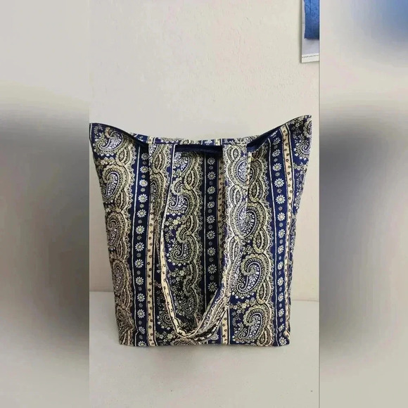 Large totebag - Picture 1 of 2